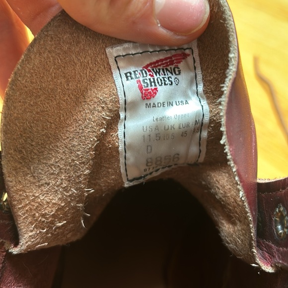 Red Wing Limited Edition Classic Moc Toe Oxblood Mesa Boot - Picture 4 of 7